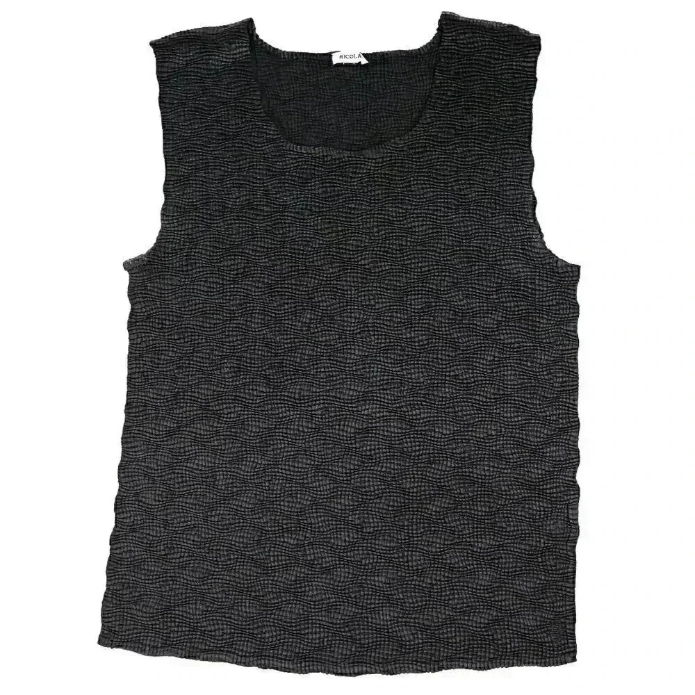 2000s Black Geometric Pleated Summer Tank Top Size Small‎ Form Fitting Tank